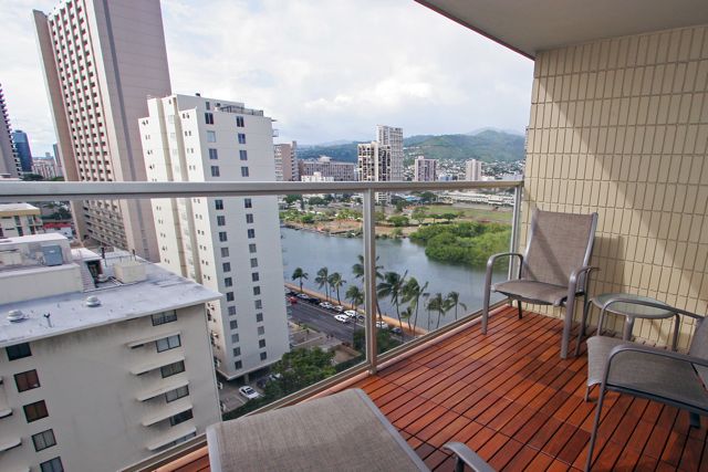 balcony4161